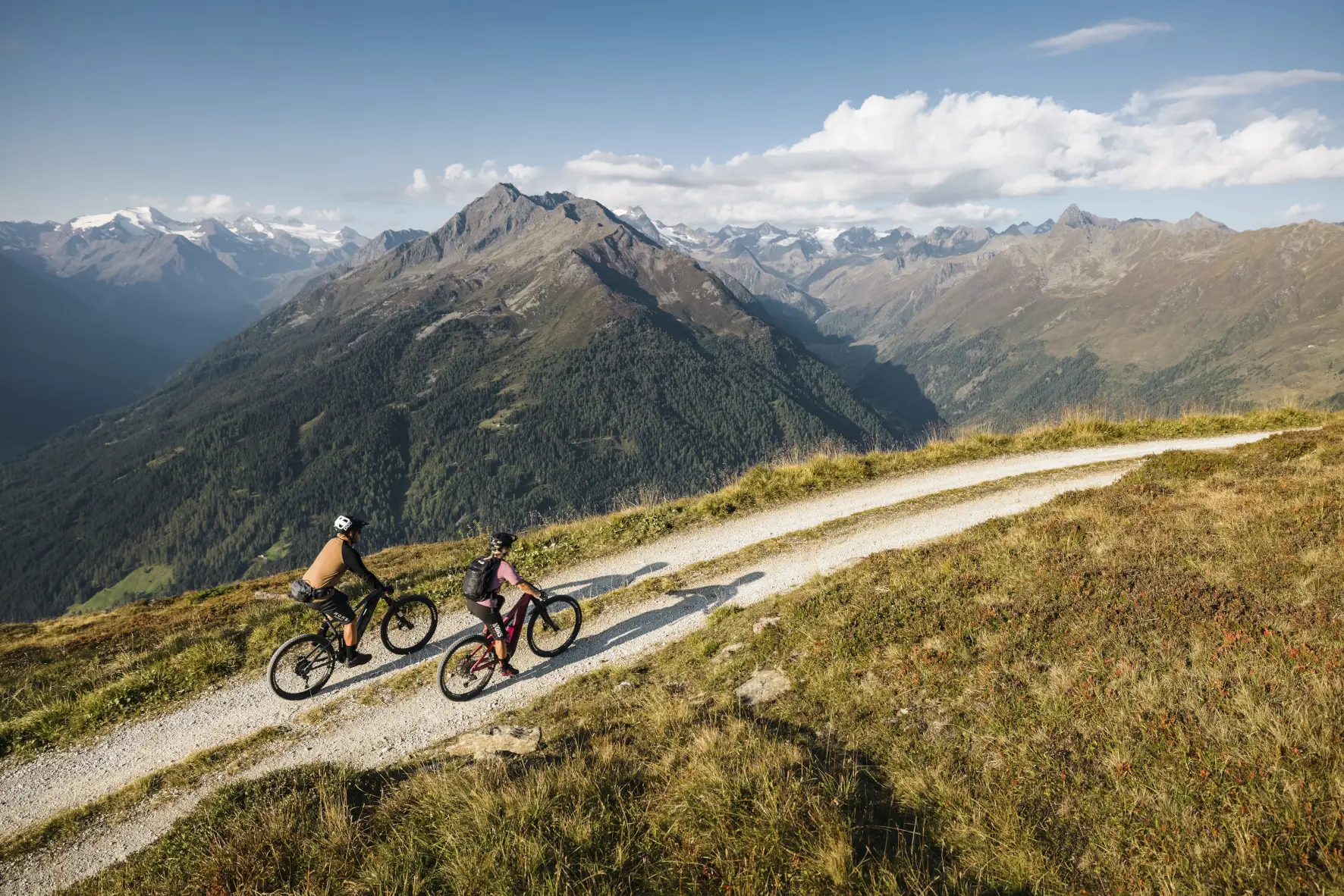 cube reaction hybrid one 625 schutzbleche GHRTN Fahrrad Schutzblech Set für Pro 2024, Vorne Hinten Fahrradschutzblech, Verstellbarer Mountainbike/Rennrad, Geeignet für 20-26 Zoll Fahrräder,Blue Sport & Freizeit ESP USA Series ft. Superhelden Model:Kiste CR2032